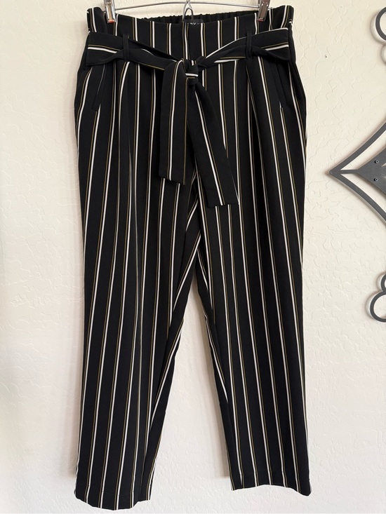 Body By Us Pants - 4/$20 BODY BY US Belted Striped Black Tie-Waist Women’s Pants - Large